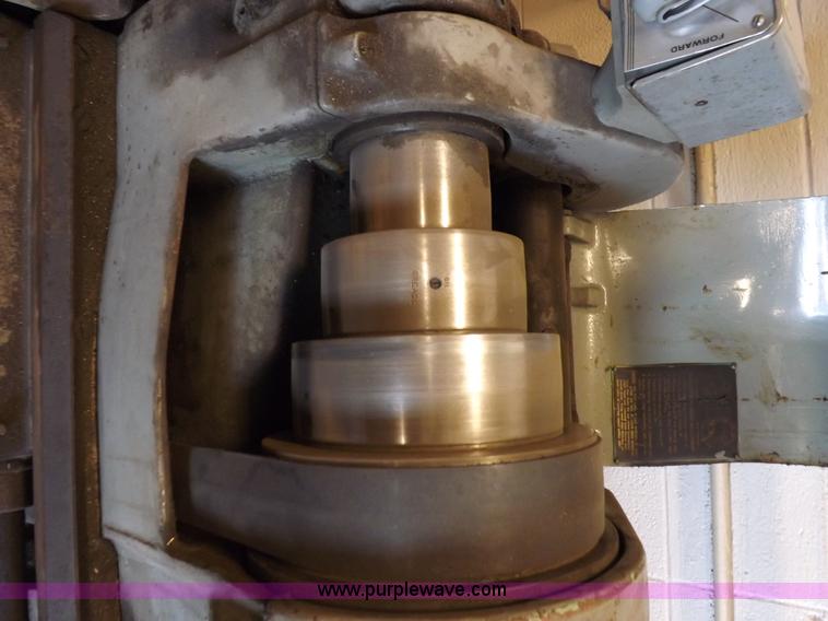 image for item H7142 Southbend metal lathe