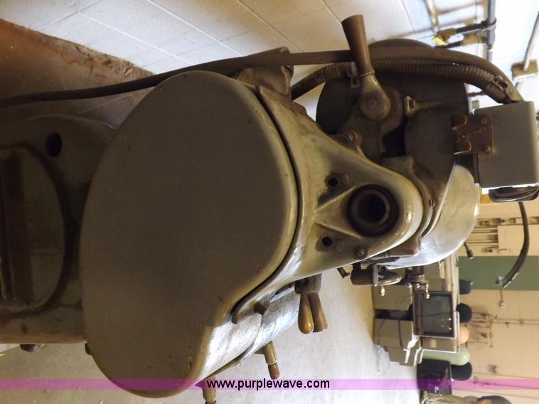 image for item H7142 Southbend metal lathe