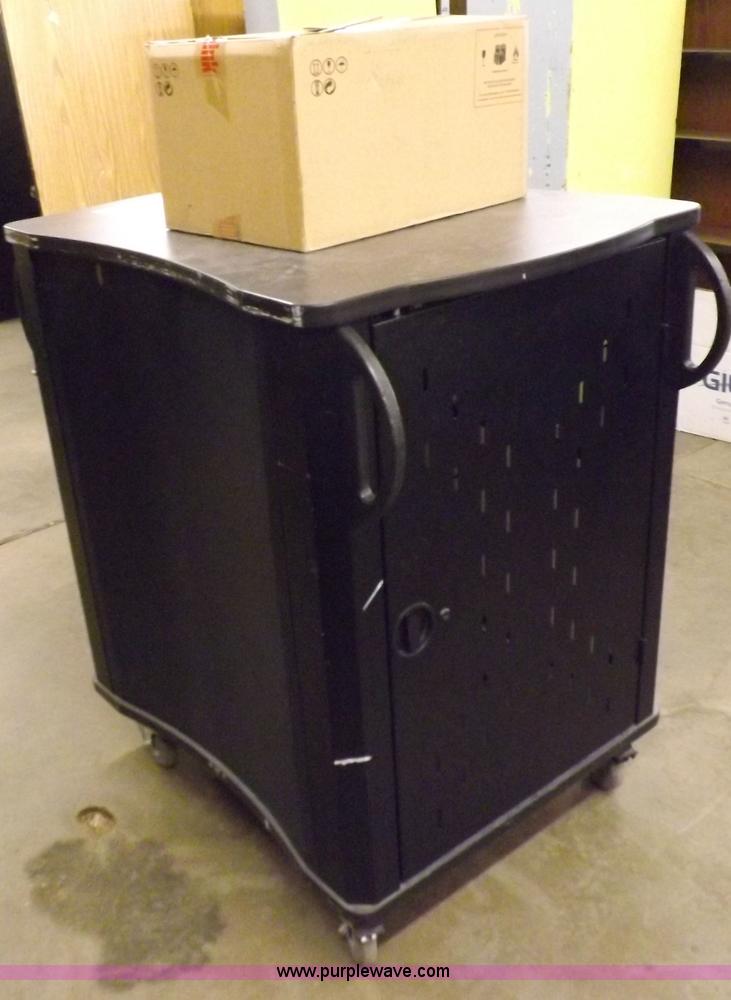 image for item H7149 (16) computers