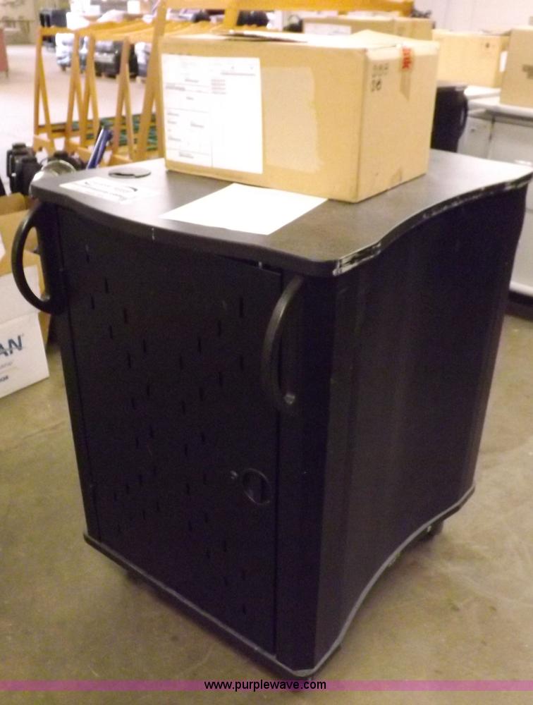 image for item H7149 (16) computers