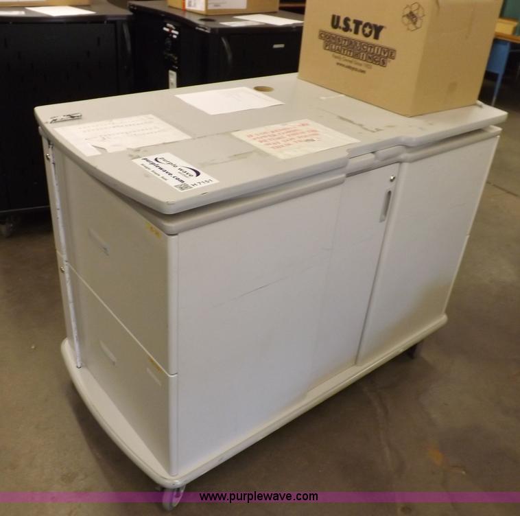 image for item H7151 (32) computers