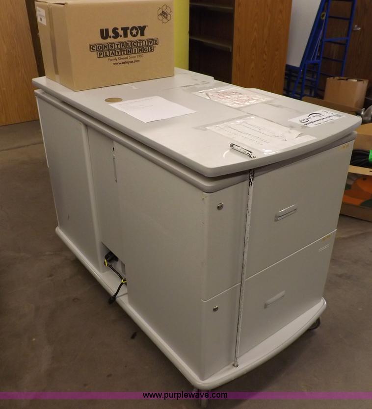 image for item H7151 (32) computers