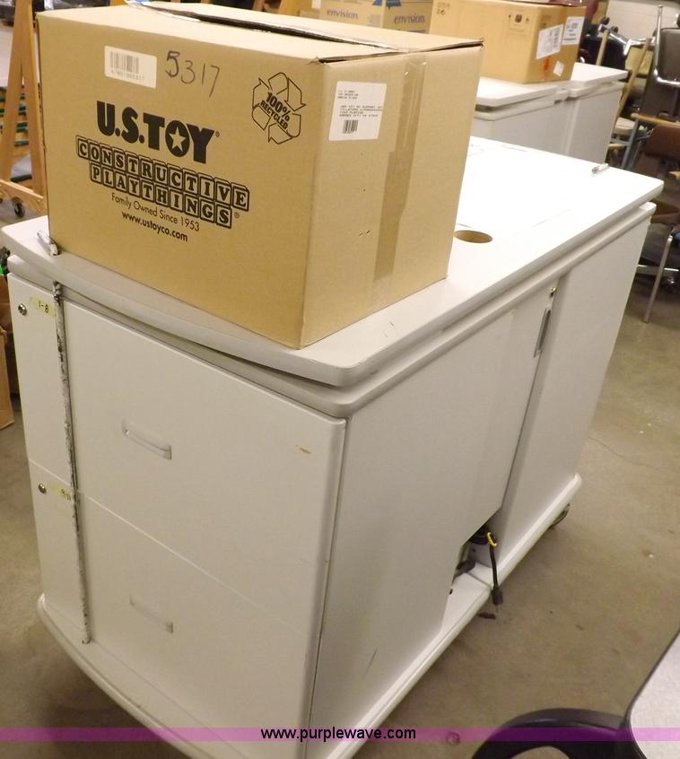 image for item H7151 (32) computers