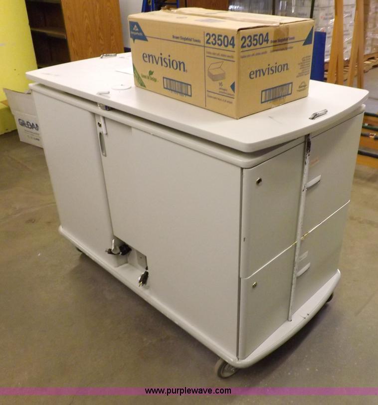 image for item H7153 (32) computers