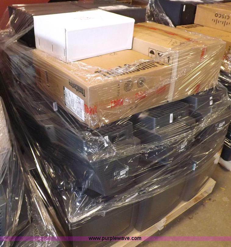 image for item H7157 (12) IBM Netvista 8307-480 computers