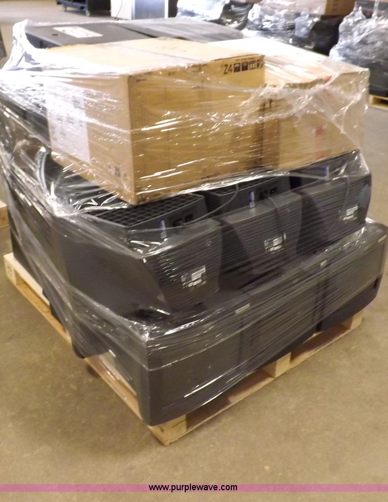 image for item H7161 (12) IBM Thinkcenter 8189-W6Q desktop computers