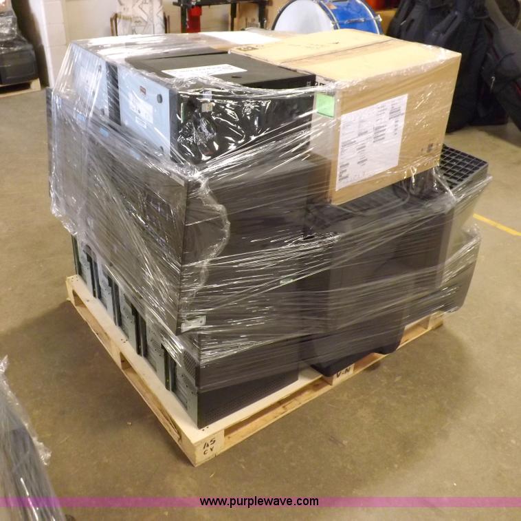 image for item H7161 (12) IBM Thinkcenter 8189-W6Q desktop computers