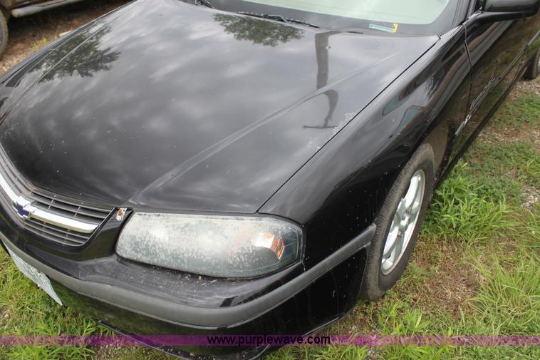 image for item H7451 2003 Chevrolet Impala LS