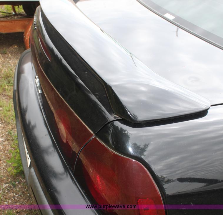 image for item H7451 2003 Chevrolet Impala LS