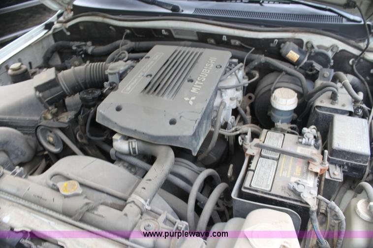 image for item H7453 1998 Mitsubishi Montero Sport LS SUV