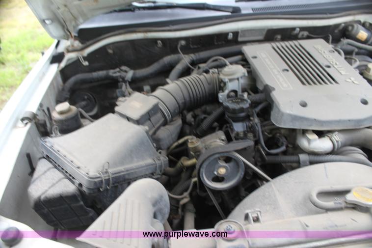 image for item H7453 1998 Mitsubishi Montero Sport LS SUV