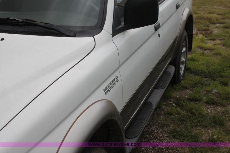 image for item H7453 1998 Mitsubishi Montero Sport LS SUV