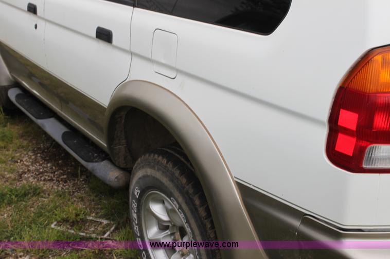 image for item H7453 1998 Mitsubishi Montero Sport LS SUV