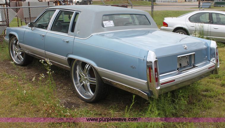 image for item H7454 1991 Cadillac Brougham