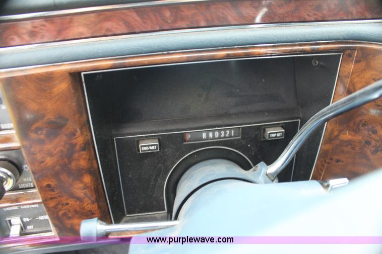 image for item H7454 1991 Cadillac Brougham