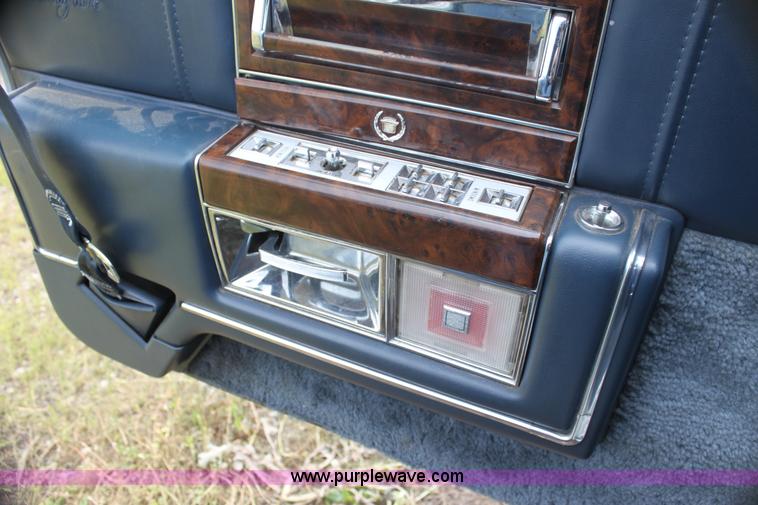 image for item H7454 1991 Cadillac Brougham