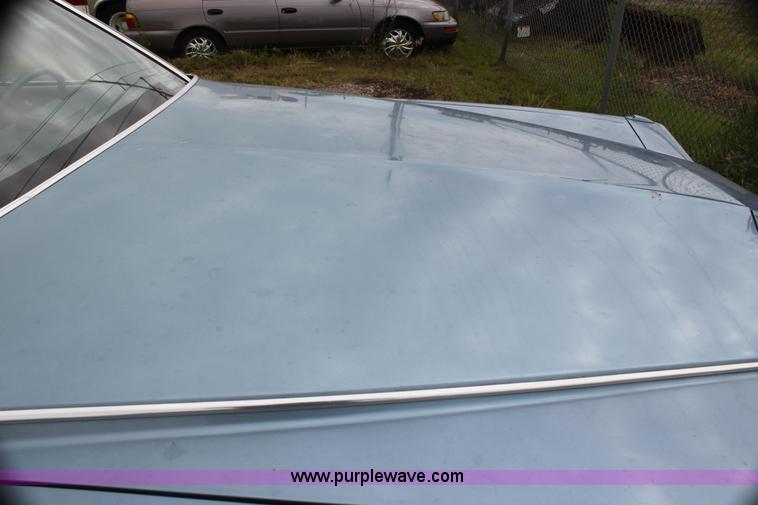 image for item H7454 1991 Cadillac Brougham