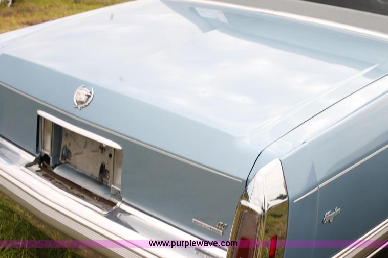 image for item H7454 1991 Cadillac Brougham