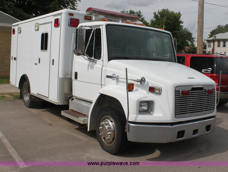 image for item H7456 1996 Freightliner FL60 emergency vehicle