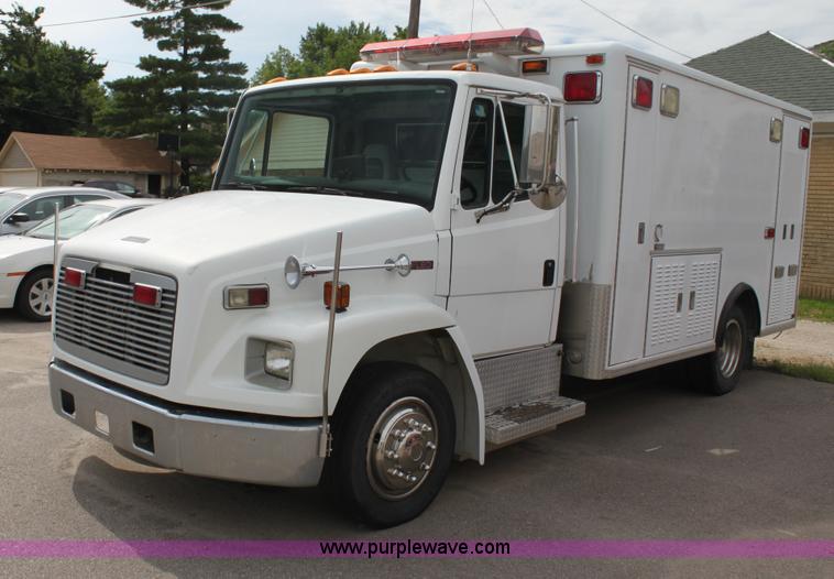 image for item H7456 1996 Freightliner FL60 emergency vehicle