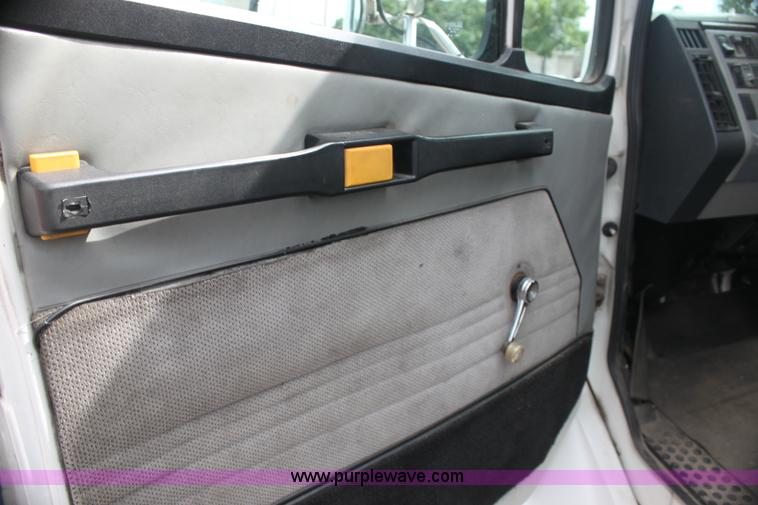 image for item H7456 1996 Freightliner FL60 emergency vehicle