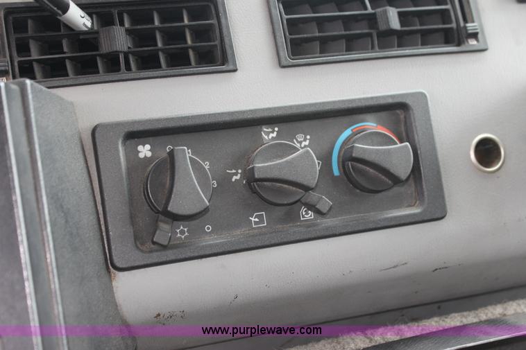 image for item H7456 1996 Freightliner FL60 emergency vehicle