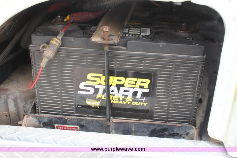 image for item H7456 1996 Freightliner FL60 emergency vehicle