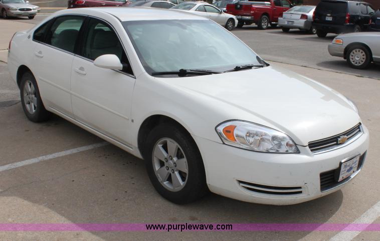 image for item H7457 2008 Chevrolet Impala LT