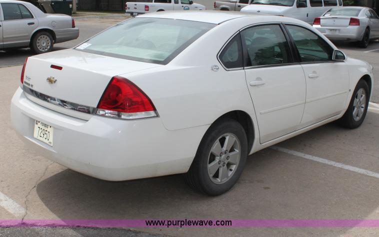 image for item H7457 2008 Chevrolet Impala LT