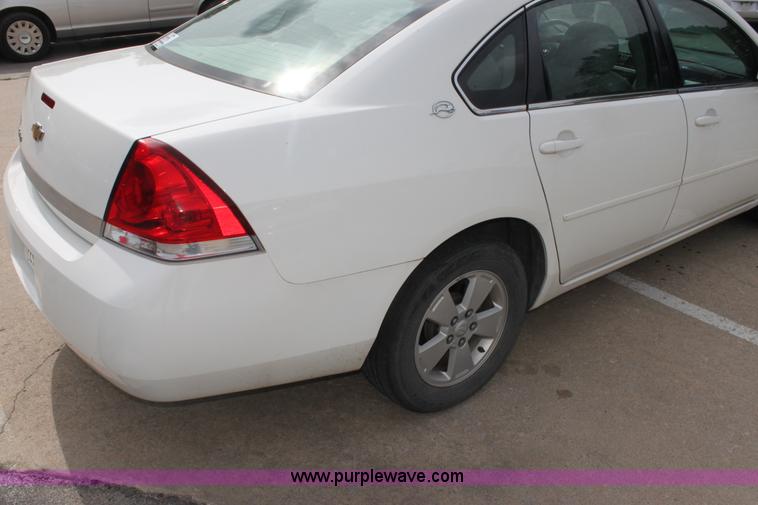image for item H7457 2008 Chevrolet Impala LT