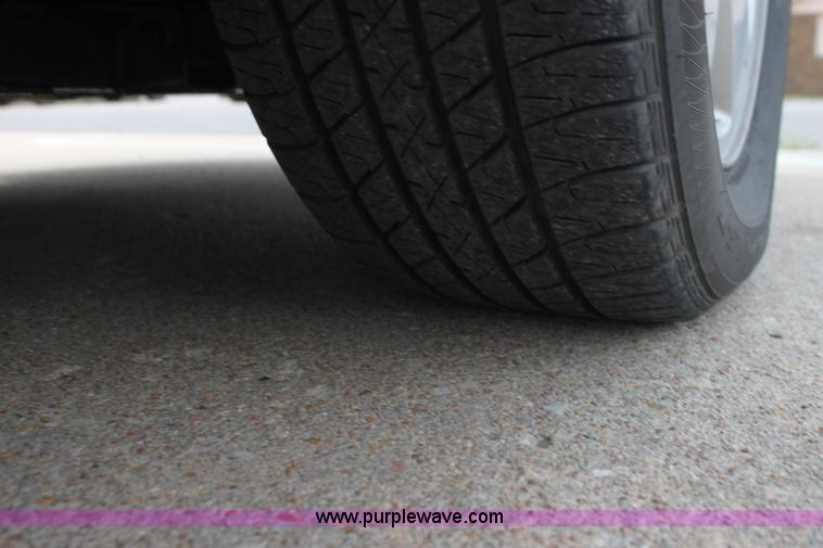 image for item H7457 2008 Chevrolet Impala LT