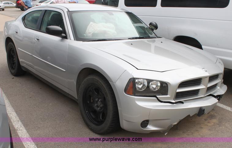 image for item H7458 2007 Dodge Charger
