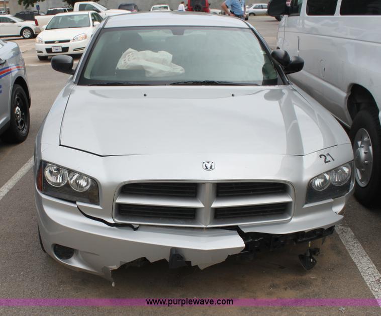 image for item H7458 2007 Dodge Charger