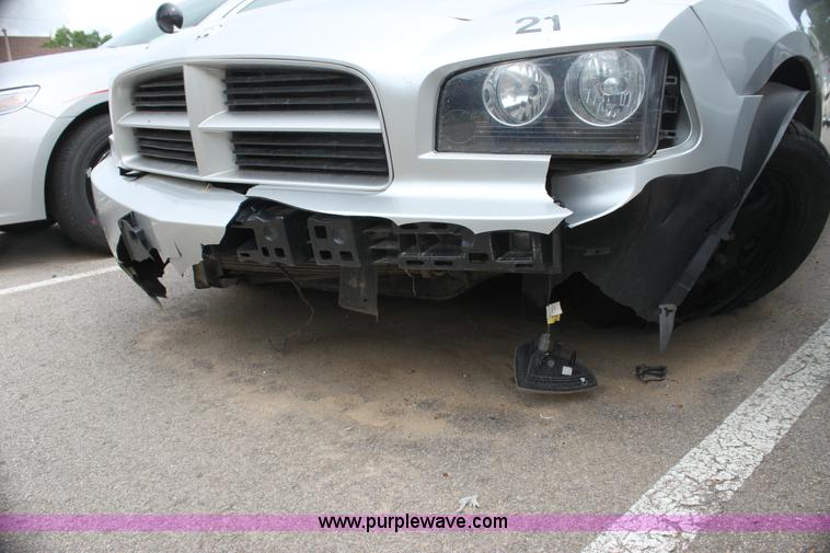 image for item H7458 2007 Dodge Charger