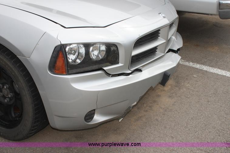 image for item H7458 2007 Dodge Charger