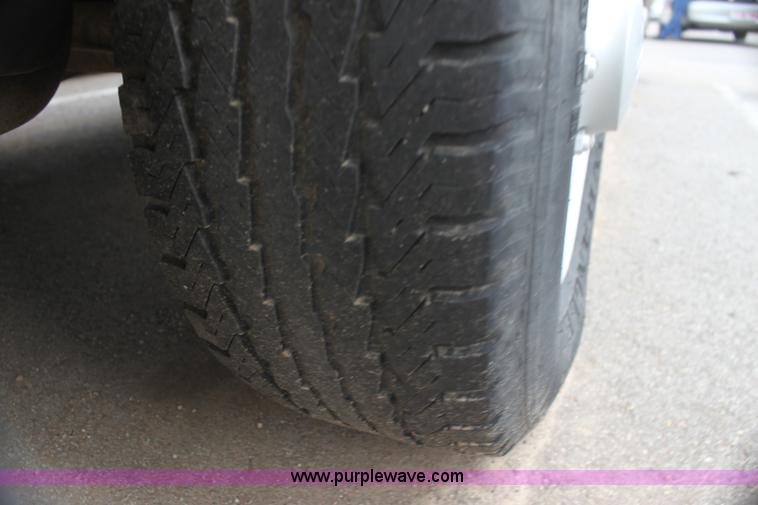 image for item H7459 2002 Ford Econoline E350 Extended van