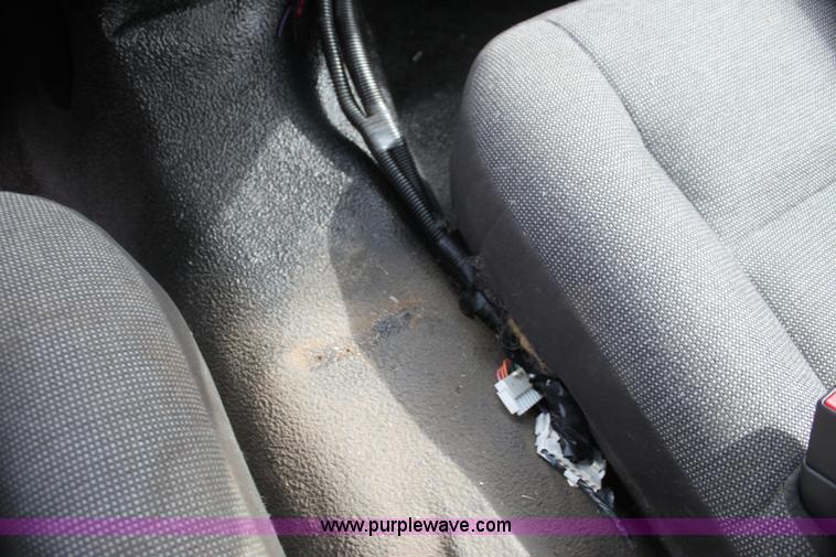 image for item H7460 2005 Ford Crown Victoria Police Interceptor