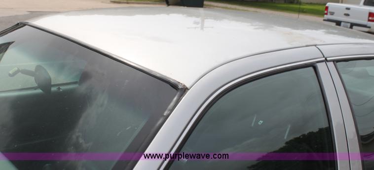 image for item H7460 2005 Ford Crown Victoria Police Interceptor