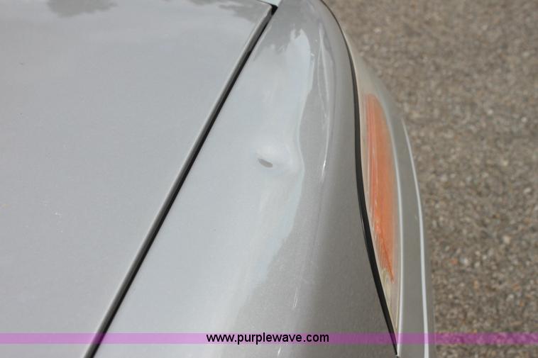 image for item H7460 2005 Ford Crown Victoria Police Interceptor