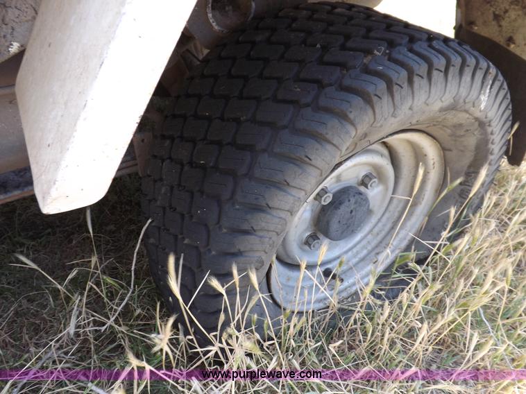 image for item I7741 1992 Daihatsu HiJet utility vehicle