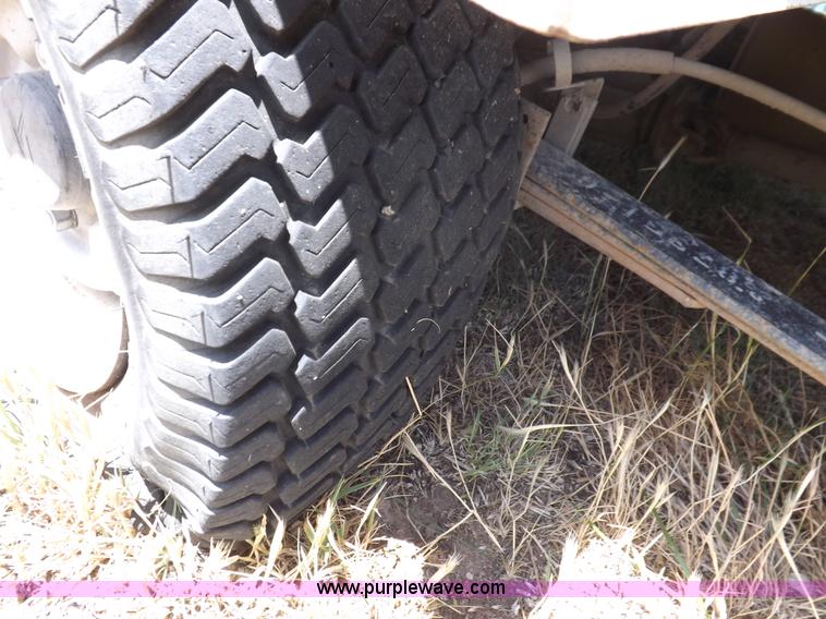 image for item I7741 1992 Daihatsu HiJet utility vehicle