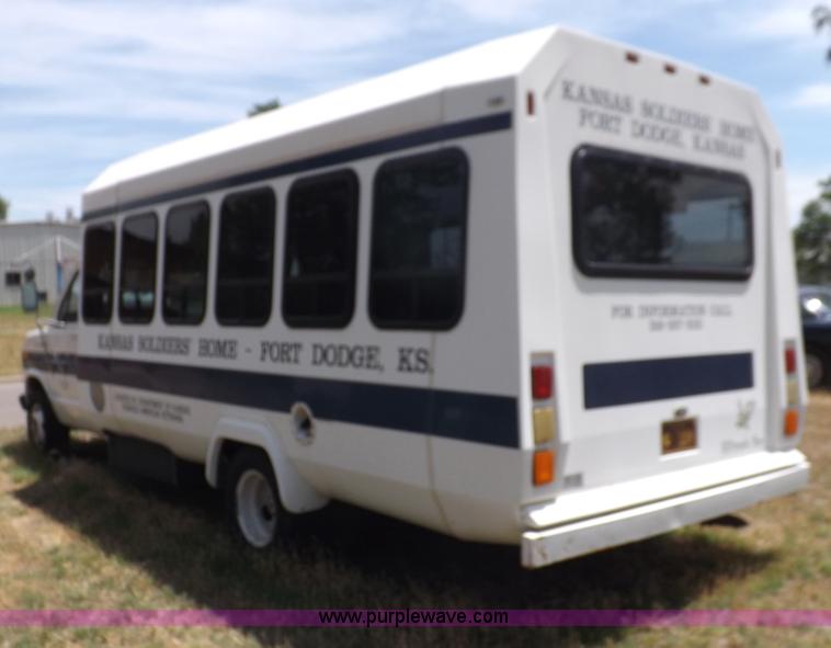 image for item I7742 1990 Ford Econoline E350 bus