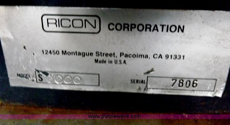 image for item I7742 1990 Ford Econoline E350 bus