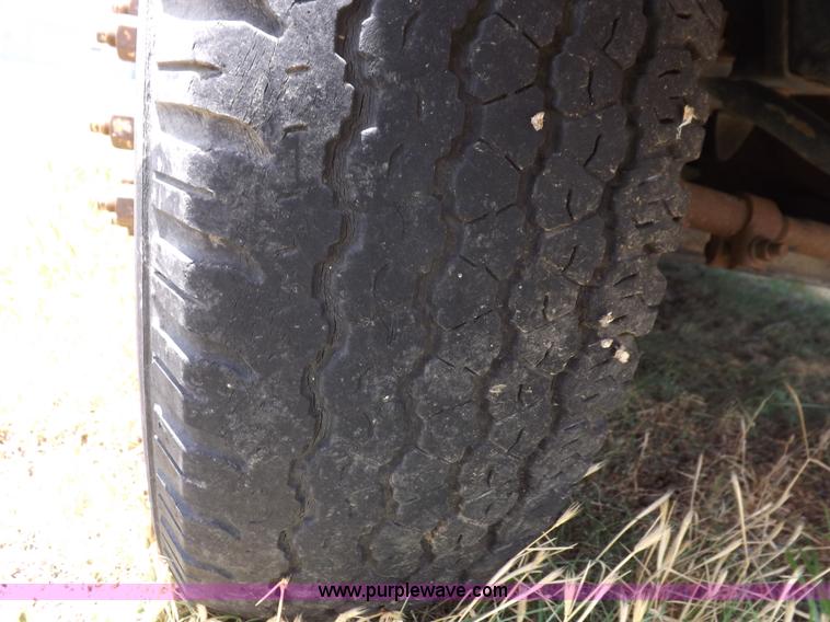 image for item I7742 1990 Ford Econoline E350 bus