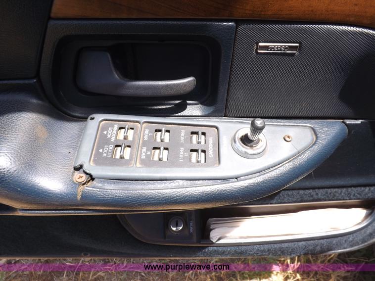 image for item I7743 1993 Ford Crown Victoria Police Interceptor