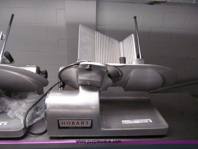 Hobart 1612 slicer in Des Moines, IA Item R9072 sold Purple Wave