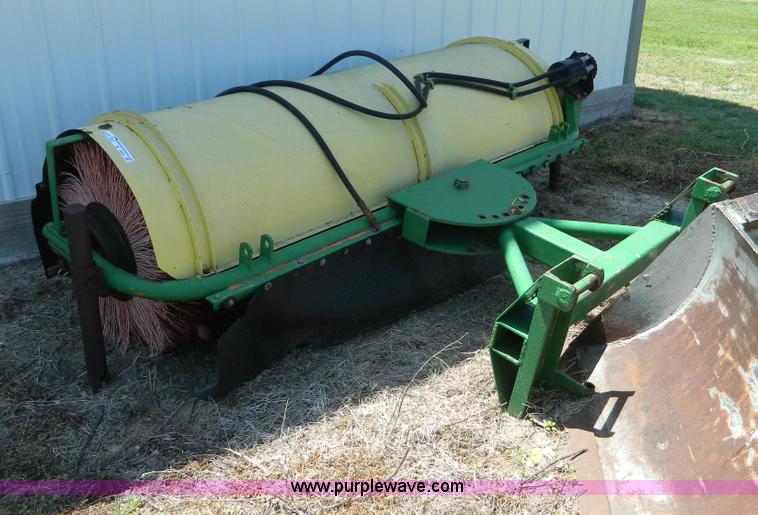 image for item W9005 Front mount 8' brush roller