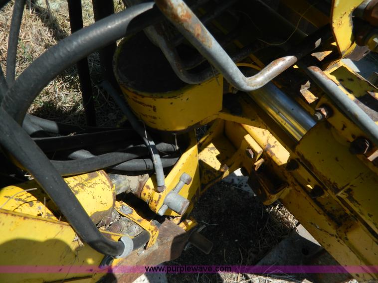 image for item W9007 Davis D100A backhoe attachment