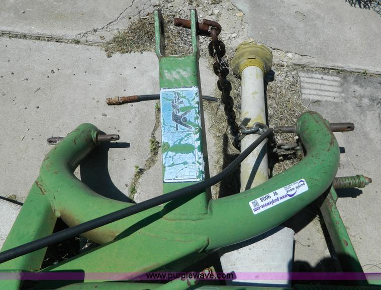 image for item W9008 John Deere 260 disc mower