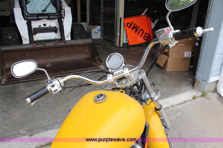 image for item X9397 1995 Honda motorcycle